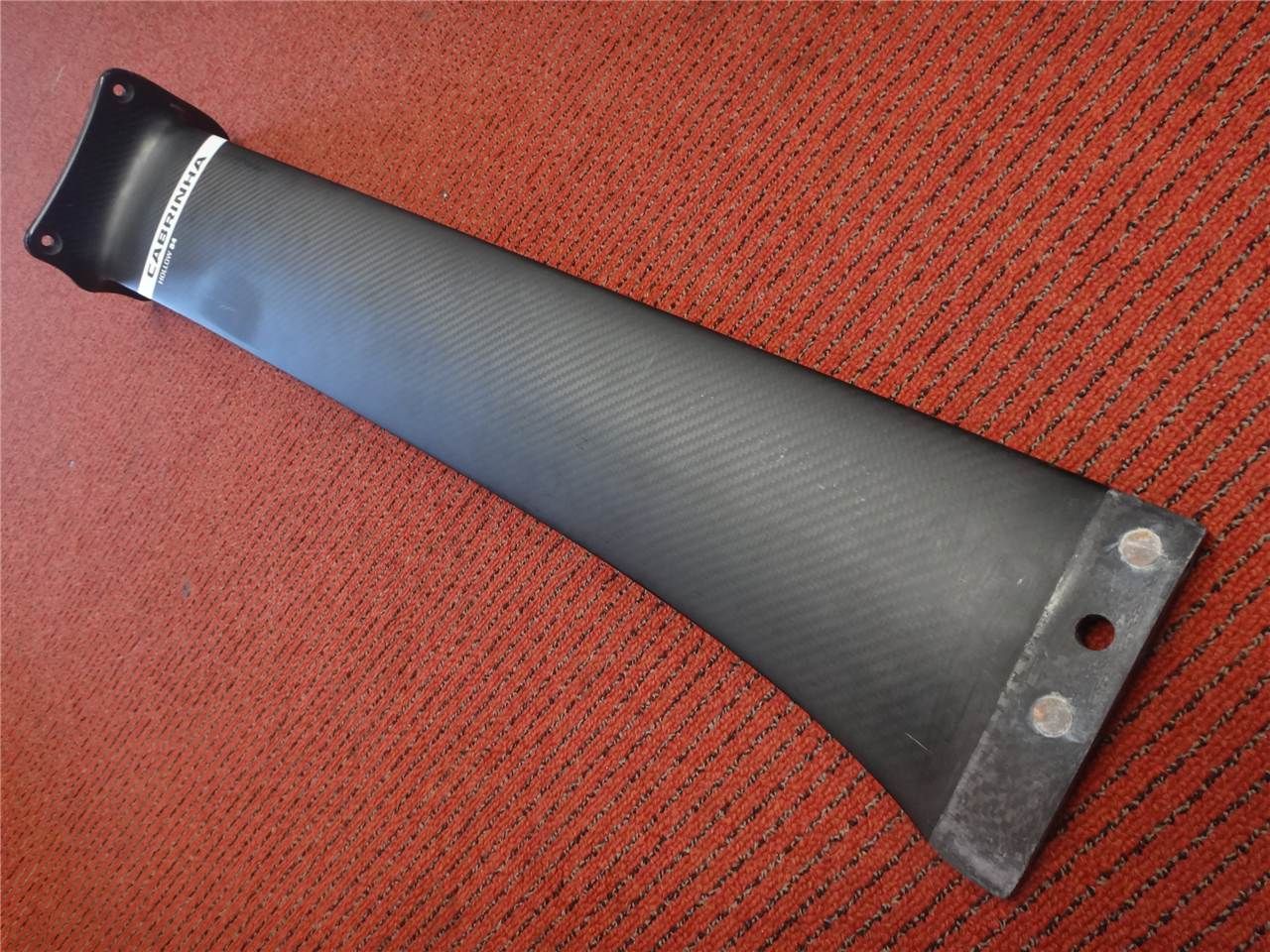 2024 Cabrinha Hollow Carbon 84Cm Mast Only - Image 3