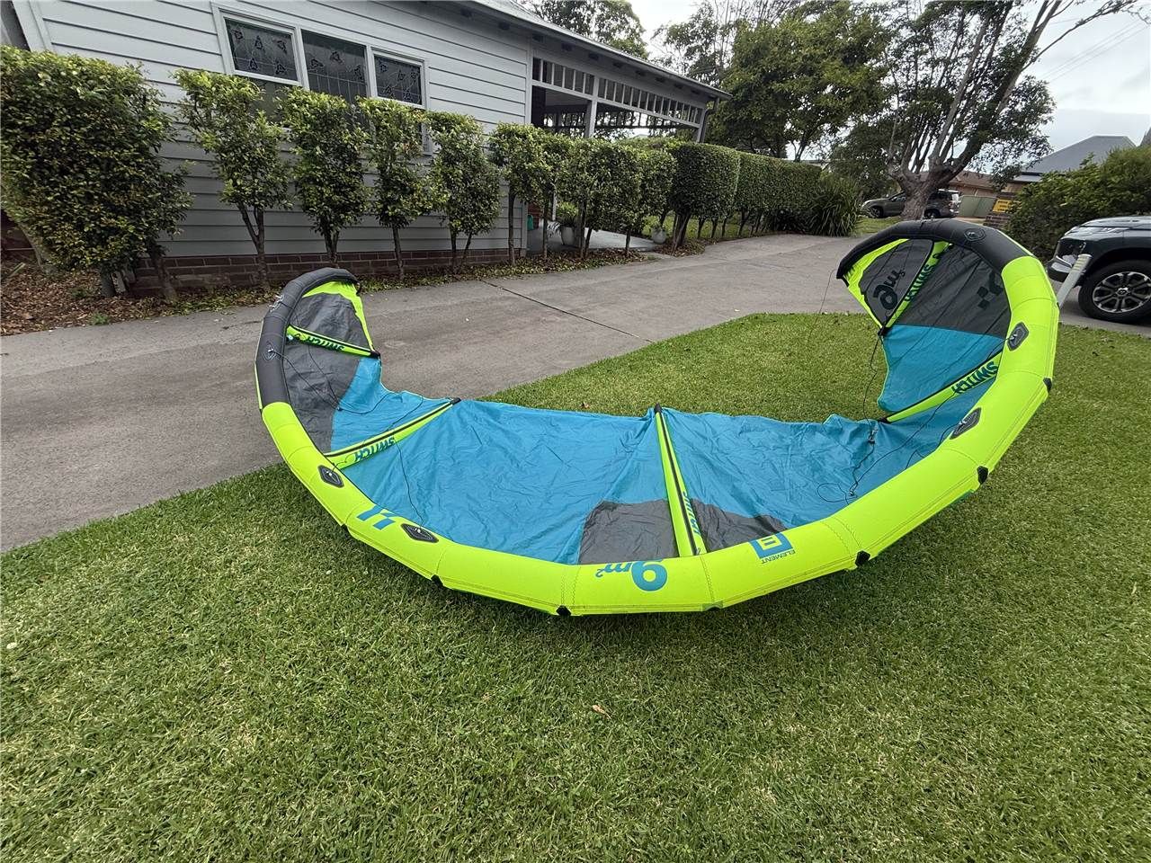 2023 Switch Kites Element 8 - Image 4