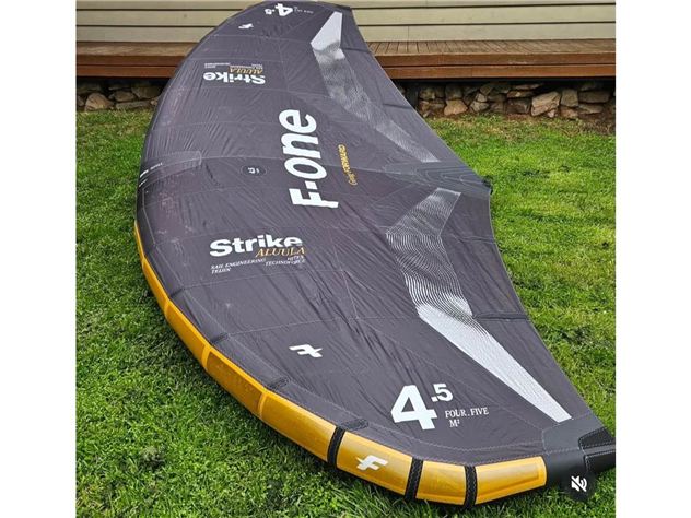 F-One Strike V5 Aluula 4.5M - 5.5M