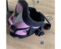  2 Harnesses (Small - Suit Kids) windsurfing accessorie