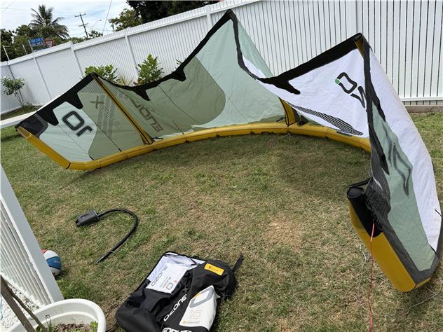 2025 Ozone Enduro Ultra X - 10 metre