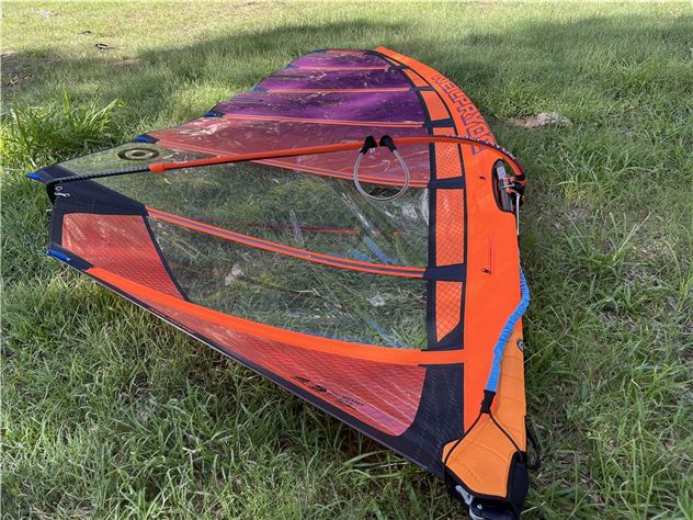 2025 Neil Pryde V8 - 6.2 metre