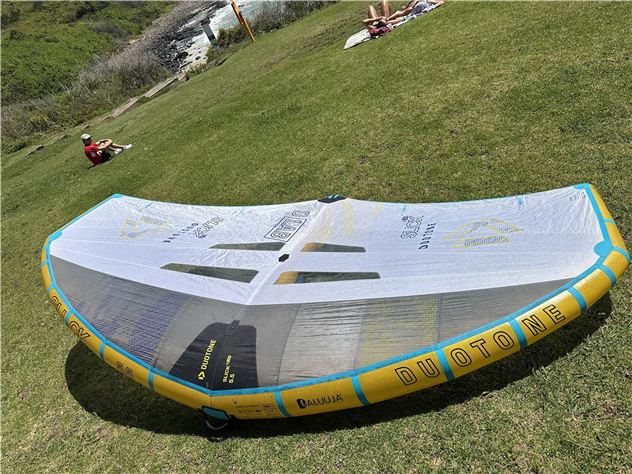 2023 Duotone Slick D-Lab - 5.5 metre