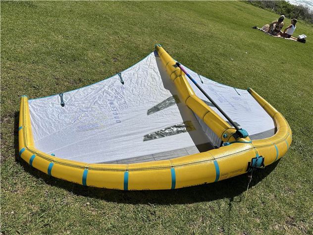 2023 Duotone Slick D-Lab - 5.5 metre