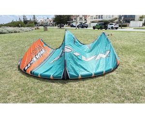 2020 Naish Pivot - 8 metre