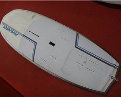 Naish S26 Hover Crossover 7' 4" foiling all foiling