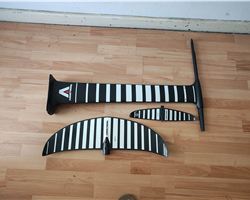 Armstrong  foiling all foiling