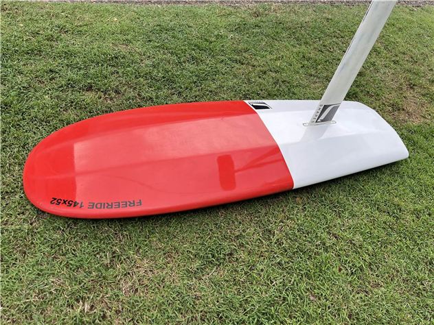 J Shapes Freeride - 1.45145E+08 cm