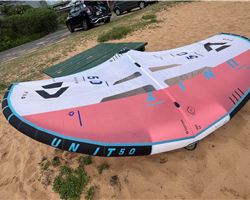 Duotone Unit foiling wind wing