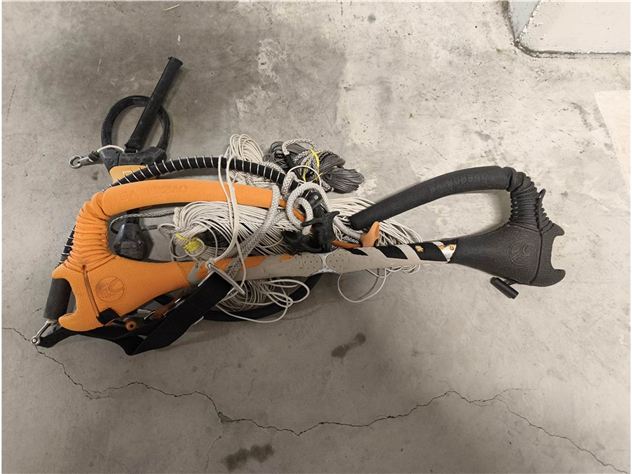 Cabrinha Kites Boards Harnesses Pumps And Bar