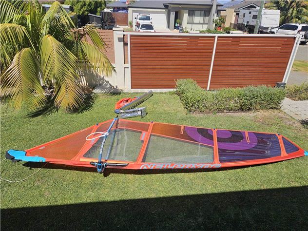 Neil Pryde Wizard 5.4 (2023); The Fly 4.8; Mast 4.3