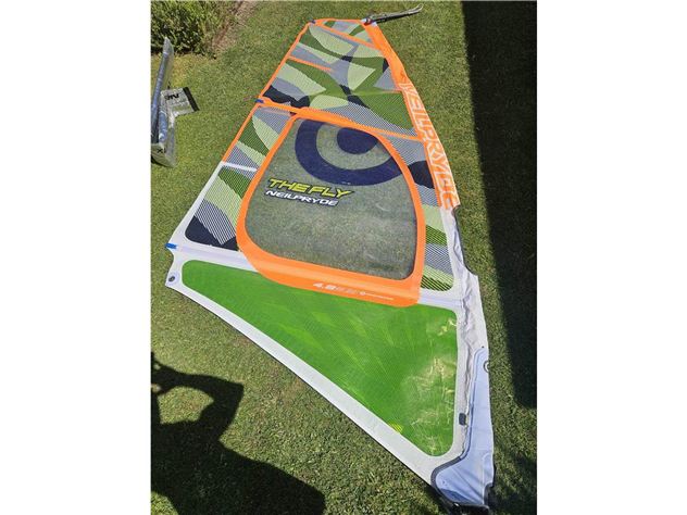 Neil Pryde Wizard 5.4 (2023); The Fly 4.8; Mast 4.3