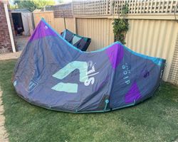 Duotone Dice Sls 9 metre kiteboarding kite