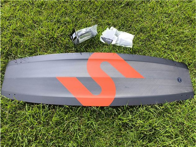 2025 Slingshot Code Nxt - 8 metre