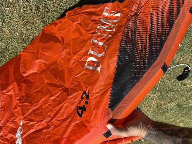 2025 F-One Plume - 4.2 metre