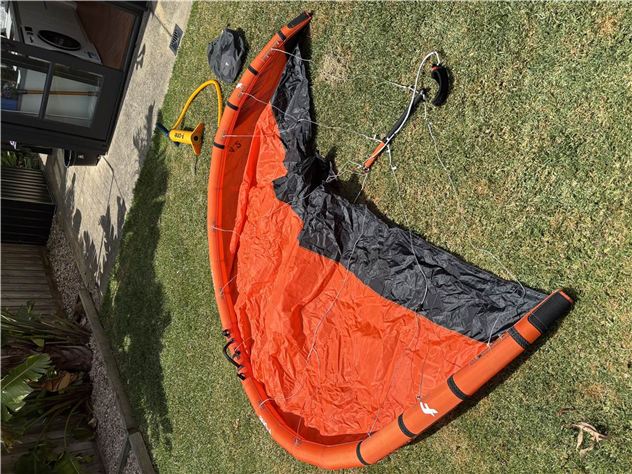 2025 F-One Plume - 4.2 metre