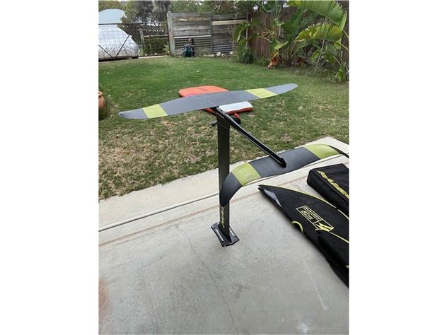 2022 Naish Jet Foil 1650 - 1650 cm