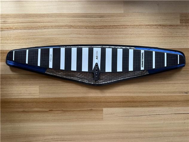 Armstrong Assorted Front Wings