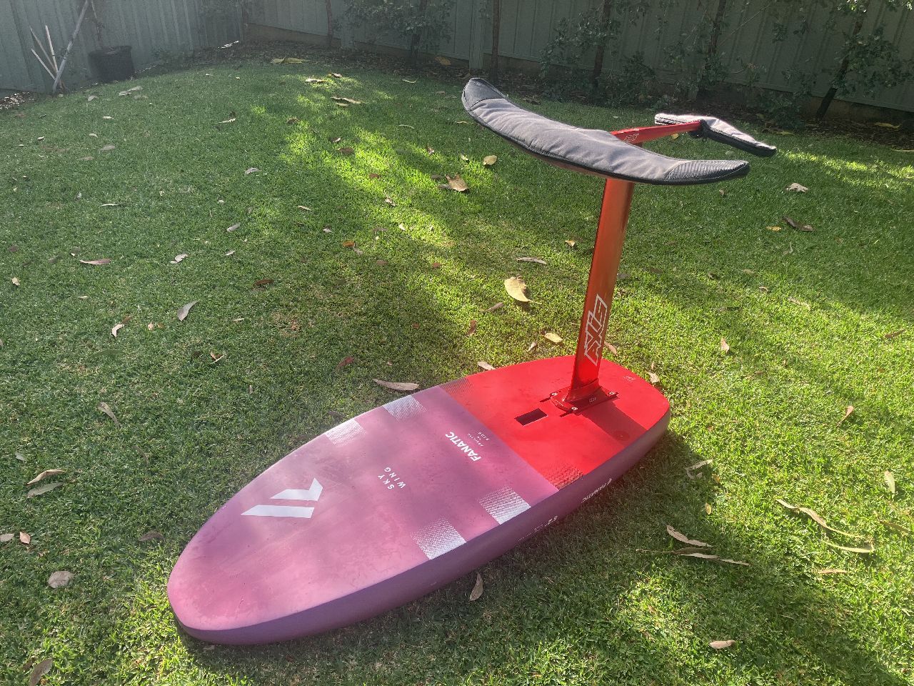 2021 Fanatic Sky Wing 5’2” & Axis Foil - Image 1
