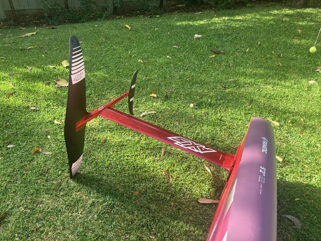 2021 Fanatic Sky Wing 5’2” & Axis Foil - Image 3