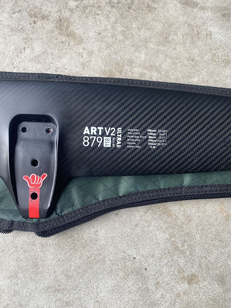 2025 Axis 879 V2 - Image 2