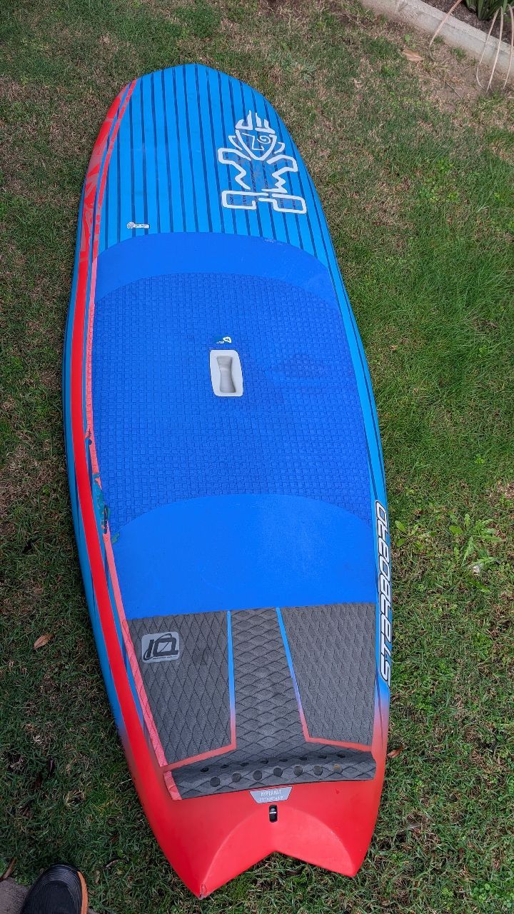 2016 Starboard Hypernut - Image 1