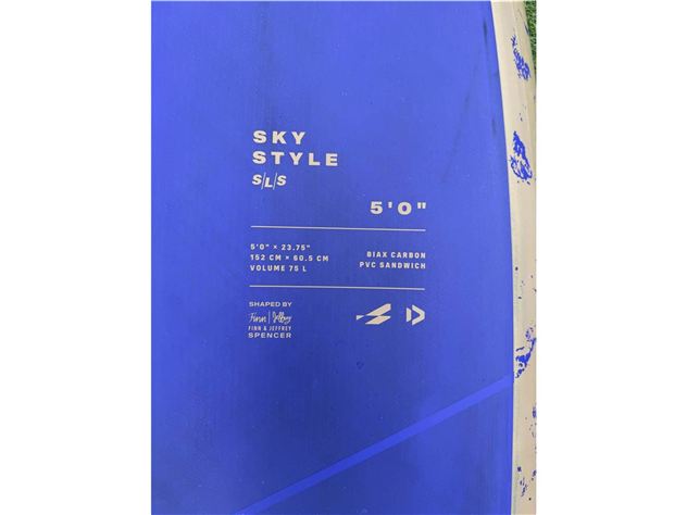 2026 Duotone Sky Style Sls - 5' 0", 75 Litres