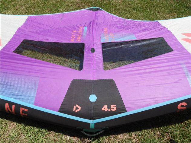 Duotone Slick 4.5 - 4.5 metre