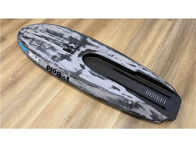 2025  Bold Boards. Roboto Foil Drive Trench - 5' 0"