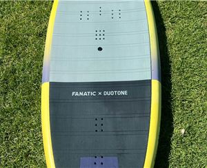 2023 Duotone Sky Style Team Edition - 5' 1", 85 Litres