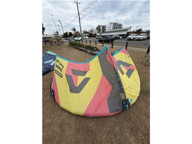 2023 Duotone Evo Sls - 8 metre