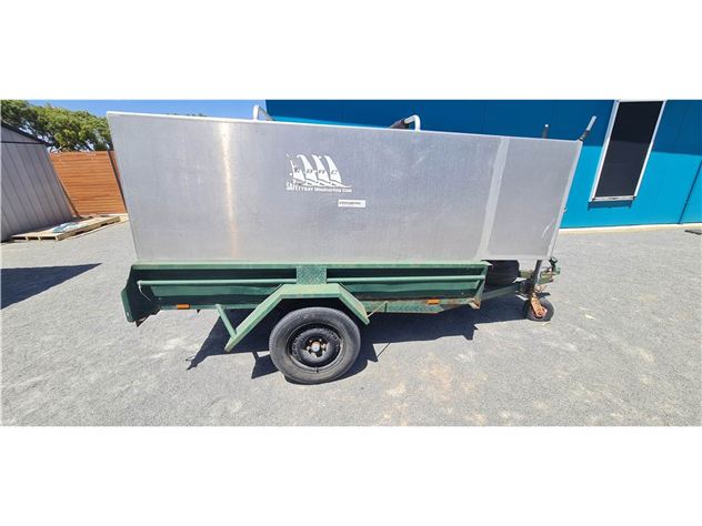 2014 Loadstar Single Axle Box Top Trailer