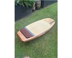 Sunova Foilboard Tr3 5' 10" foiling all foiling