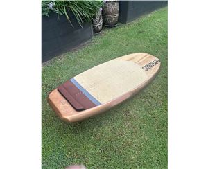 2020 Sunova Foilboard Tr3 - 5' 10", 110 Litres