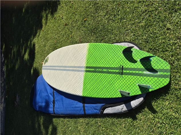 2016 Deep Jackson Close - 8' 8", 32 inches