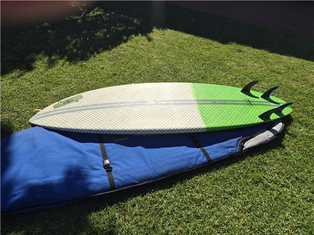 2016 Deep Jackson Close - 8' 8", 32 inches