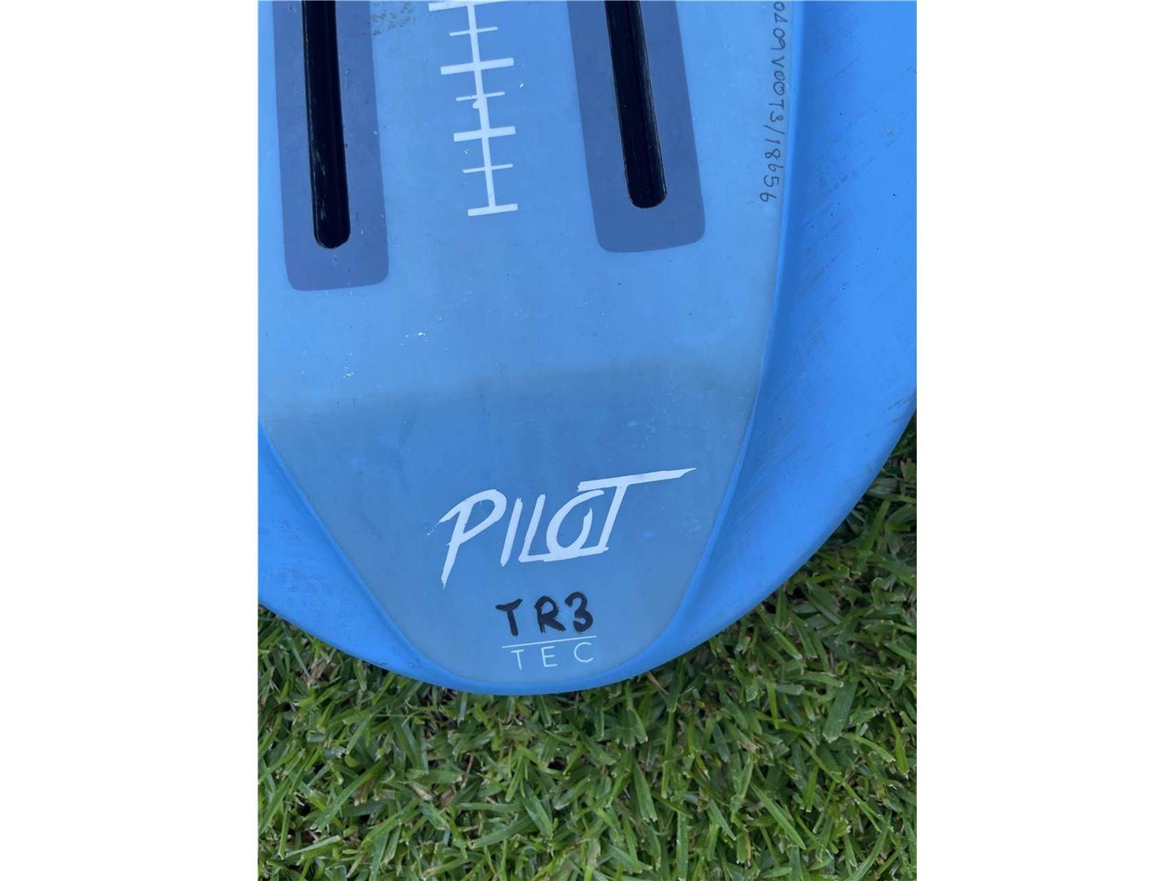 2023 Sunova Sunova Pilot Tr3 Foil Board - 38.2L - Image 3