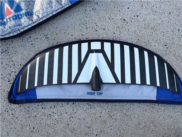 Armstrong Ma 1000.   Hs 1050. Ha 195 Tail