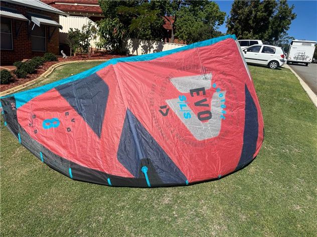 2022  Sls Evo - 8 metre