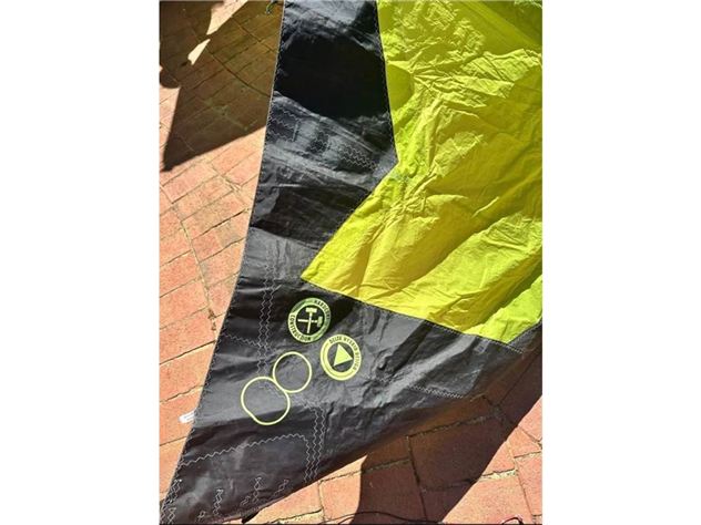 2016 Airush Dna - 8 metre