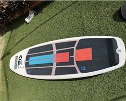 Duotone Whip Sls 5' 3" kitesurfing surfboard