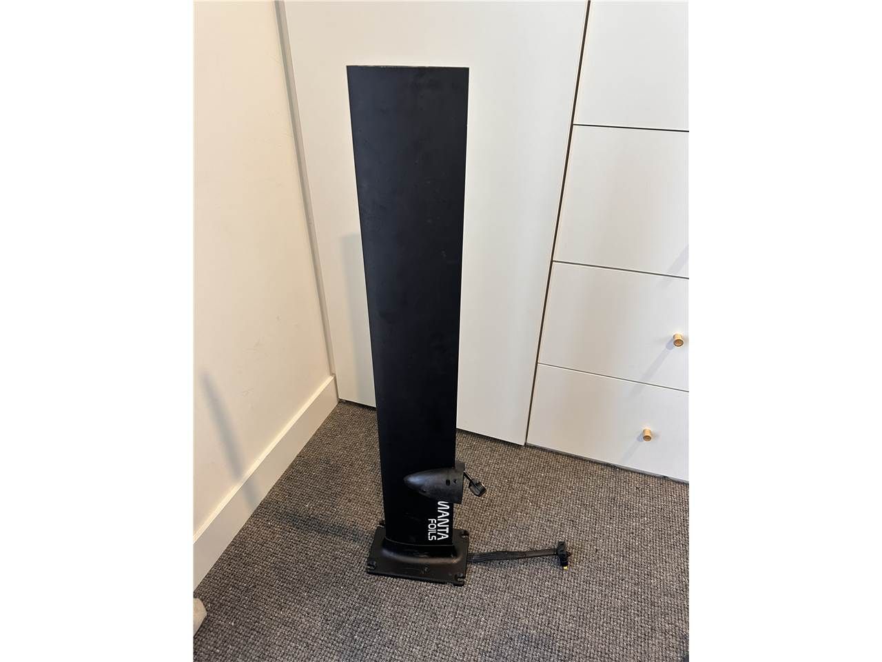 2026 Mantafoils Takeoff Integrated Assist Mast - Image 1