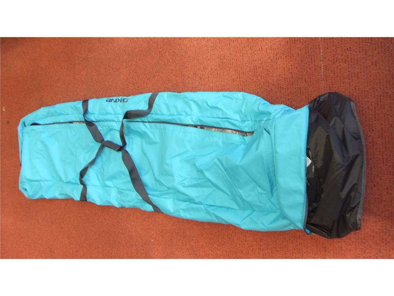 2024 Da Kine Da Kine Windsurfing Duffle Bag - Image 6