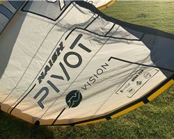 Naish Pivot Nvision 9 metre kitesurfing kite