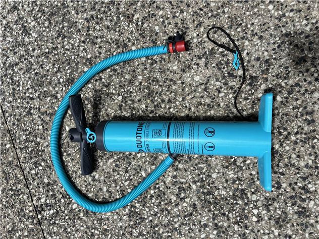 2025 Duotone Double Pump - 76 cm