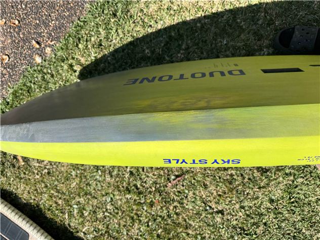 2023 Duotone Sky Style - 0' 11", 78 Litres