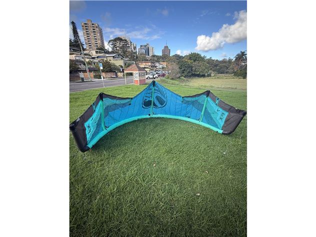 2018 Cabrinha Fx - 7 metre