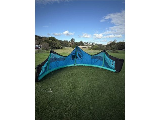 2018 Cabrinha Fx - 12 metre