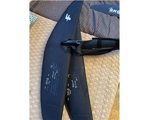 2024 F-One Sk8's V1 750