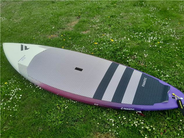 2021 Fanatic Pro Wave - 8' 8", 30.5 inches